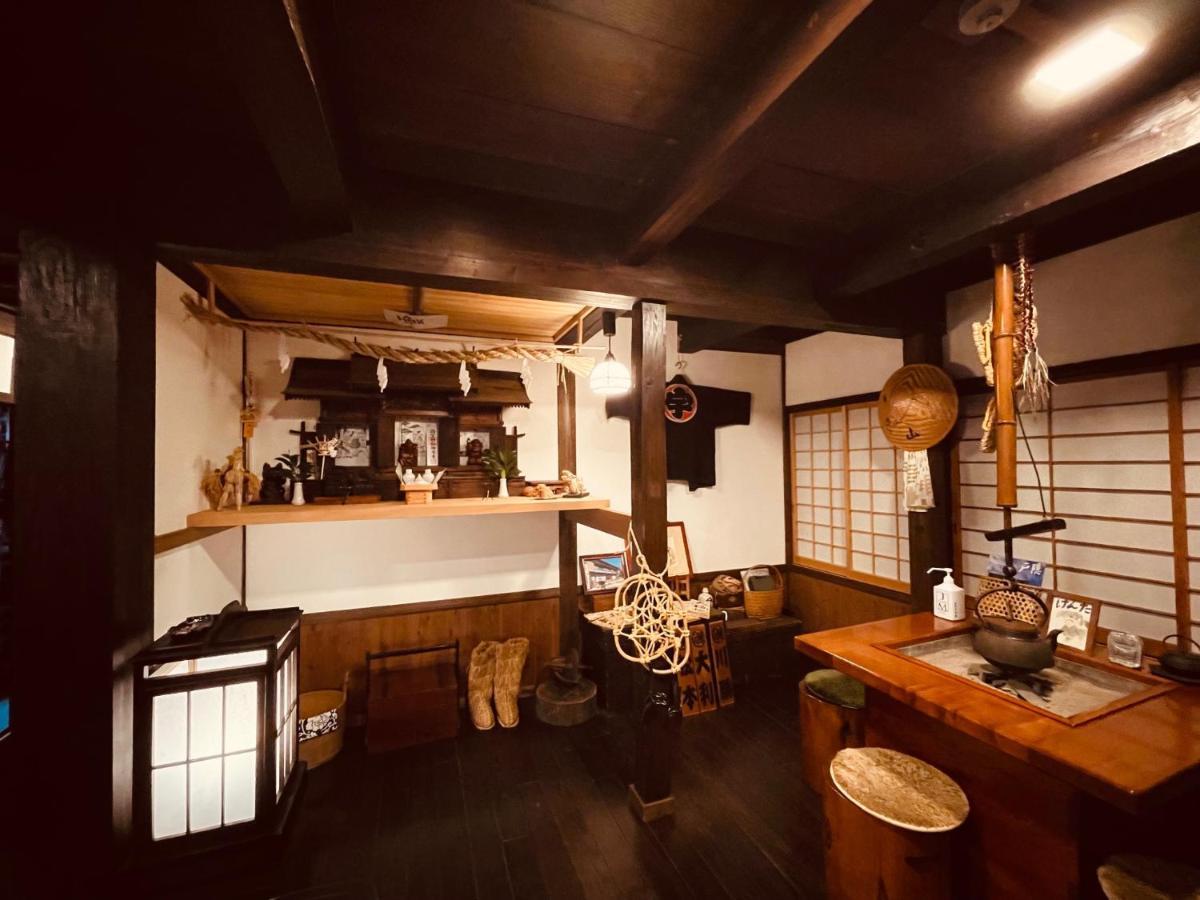 נגנו 宿屋白金家 Yadoya-Shiroganeya 1日1組限定2名から8名様まで 全館貸切り 伝統的建造物の旅籠宿 Traditional Culture Experience מראה חיצוני תמונה